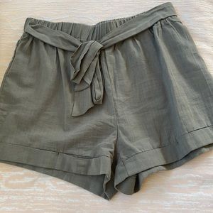 Shein Loose Belted Shorts